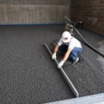 Massetto alleggerito con polistirolo — staggiatura, cantiere Fratelli Kola